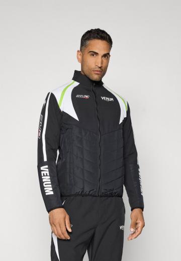 Спортивная куртка