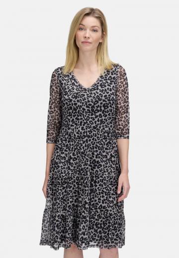 Короткое платье