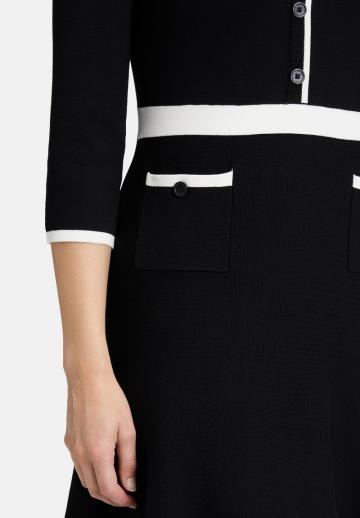 Вязаное платье