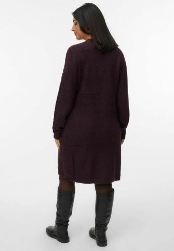 Вязаное платье