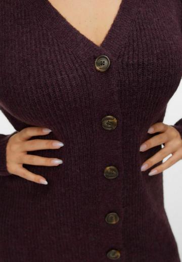 Вязаное платье