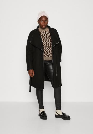 Шерстяное пальто