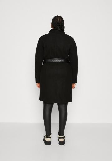 Шерстяное пальто