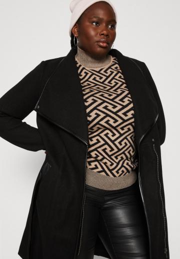 Шерстяное пальто