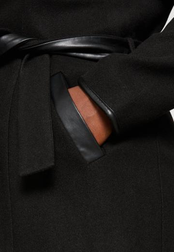 Шерстяное пальто