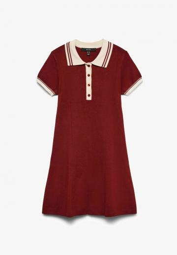 Вязаное платье