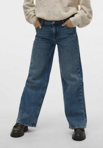Джинсы
