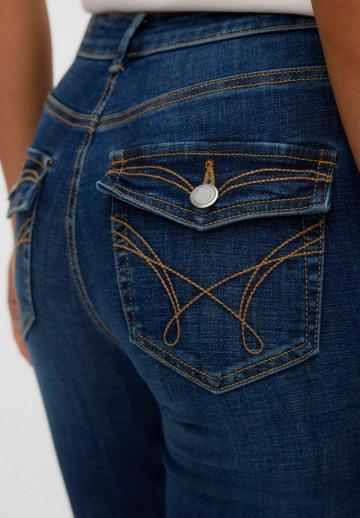 Клешеные джинсы