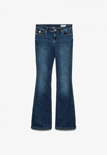 Клешеные джинсы