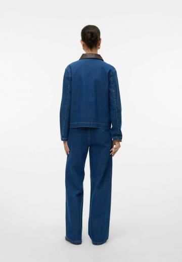 Свободные джинсы