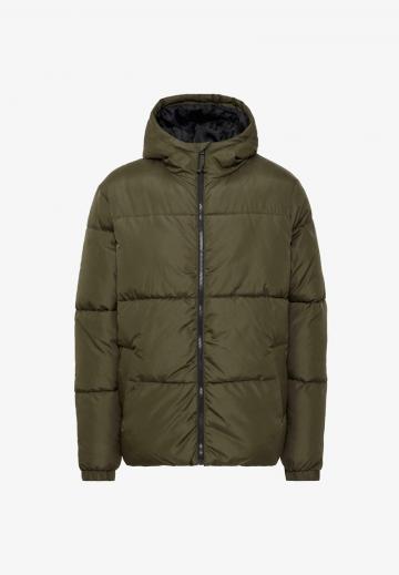 Зимняя куртка