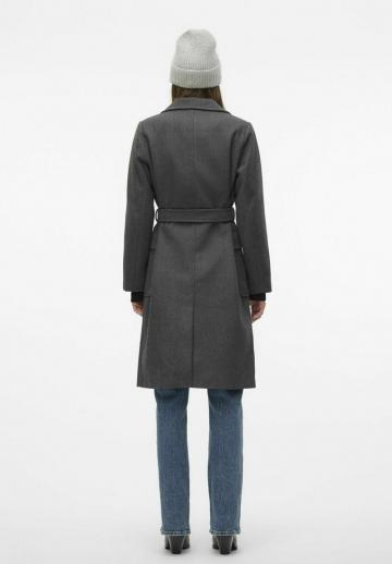 Шерстяное пальто