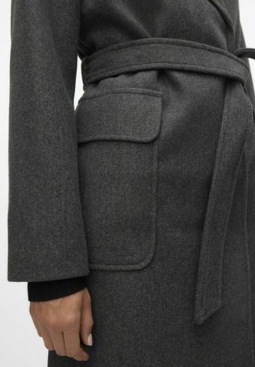 Шерстяное пальто