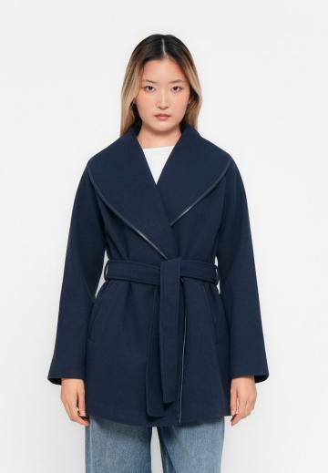 Шерстяное пальто