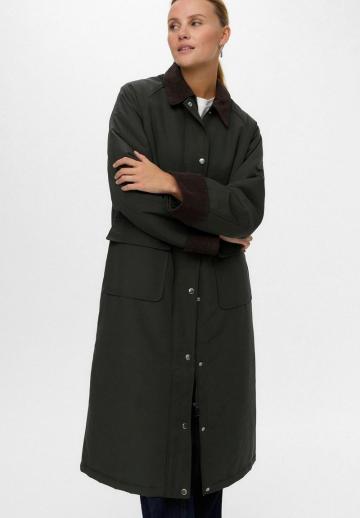 Шерстяное пальто