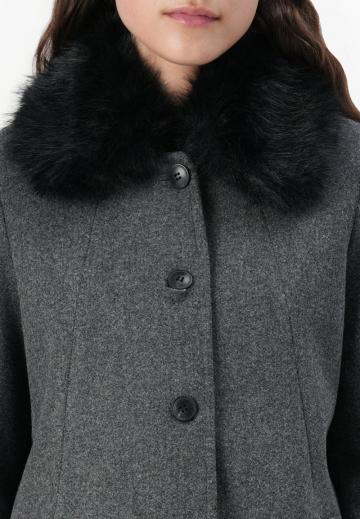 Шерстяное пальто