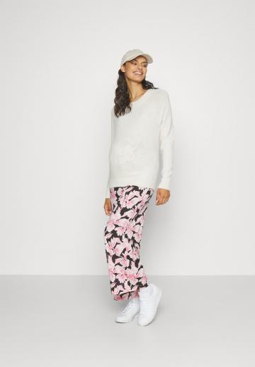 Пуловер для беременных