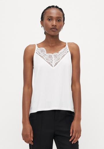 Топ на бретельках