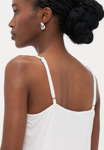 Топ на бретельках