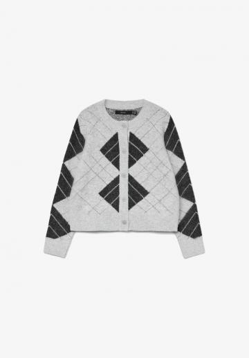 Жаккардовая вязаная кофта