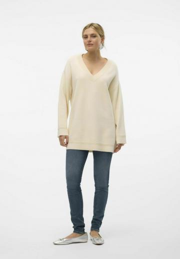 Длинный пуловер