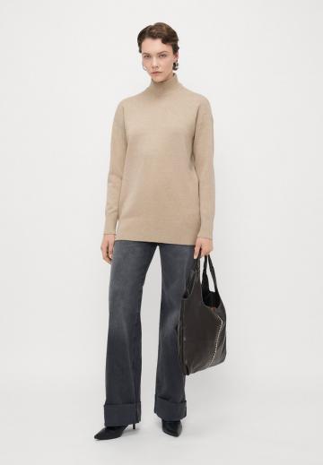 Длинный пуловер