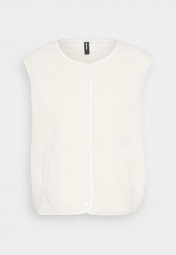 Пуховой жилет