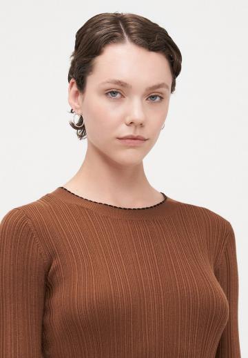 Платье футляр