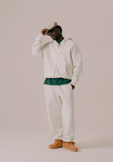 Спортивные штаны