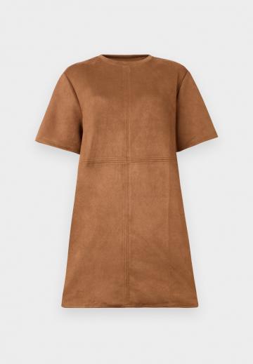 Короткое платье