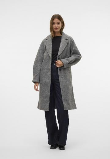 Шерстяное пальто