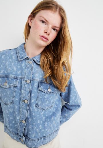 Джинсовая жилетка