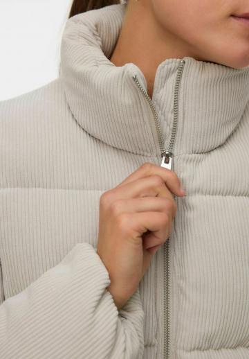 Вельветовая куртка