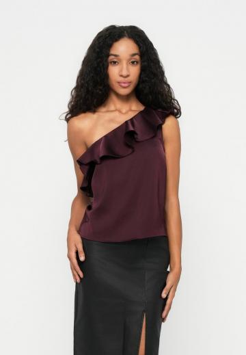 Топ на одно плечо