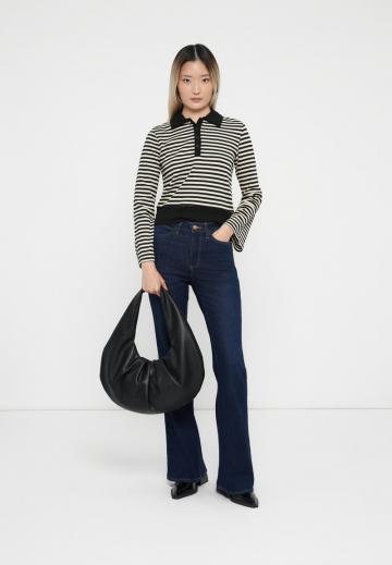 Пуловер с воротником поло