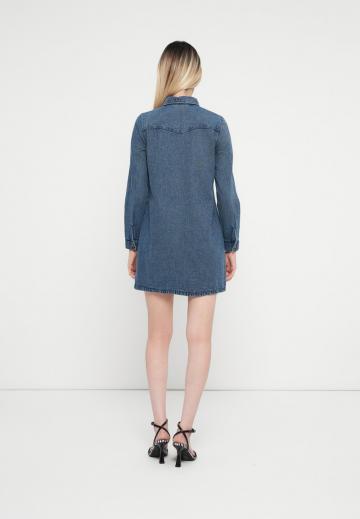 Джинсовое платье