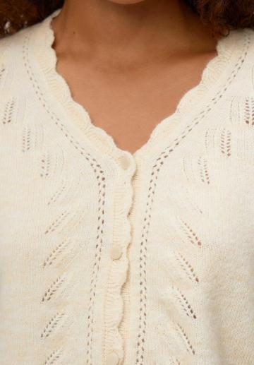 Вязаная кофта