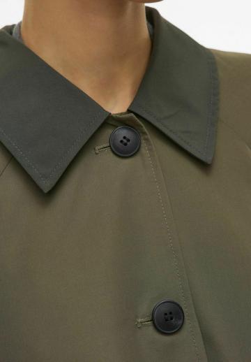 Шерстяное пальто