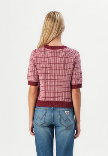 Жаккардовая вязаная кофта