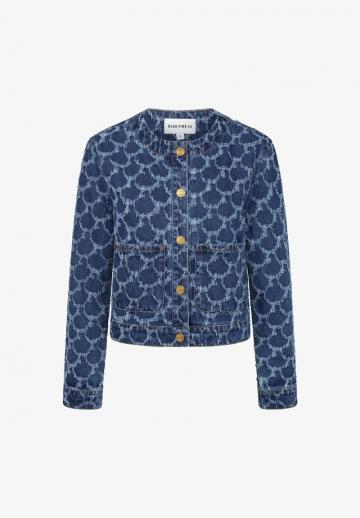 Джинсовая куртка