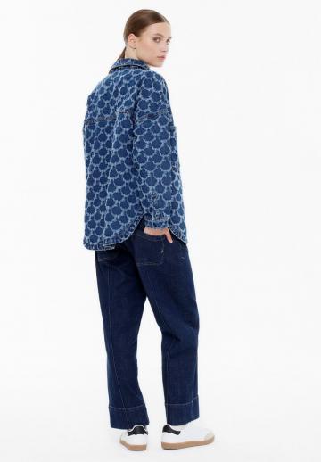 Джинсовая куртка