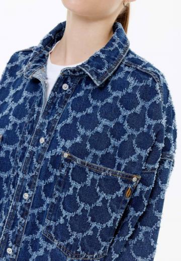 Джинсовая куртка