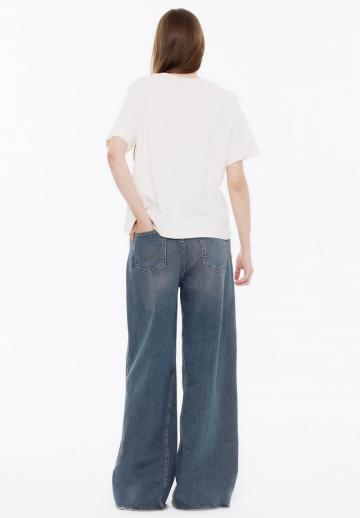 Клешеные джинсы