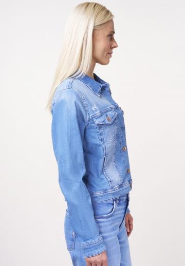 Джинсовая куртка
