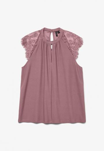 Кружевная блузка