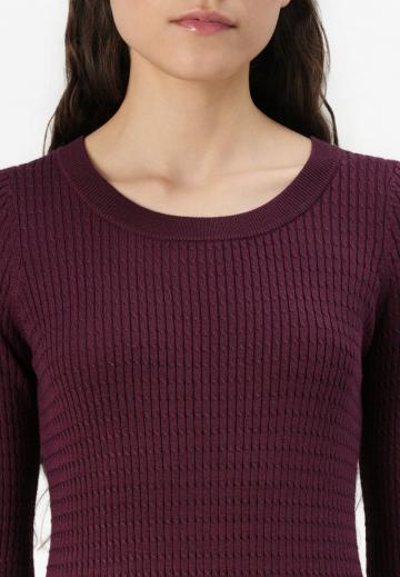 Вязаное платье