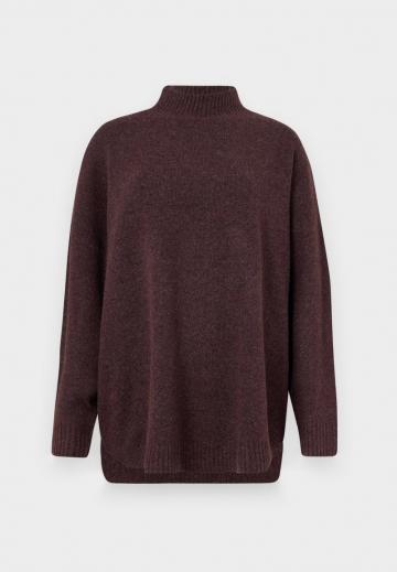 Длинный пуловер