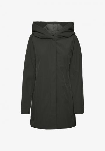 Короткое пальто