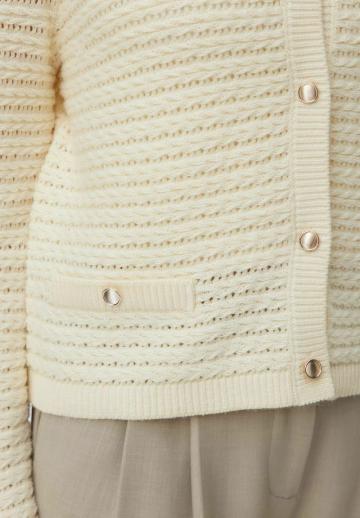 Вязаная кофта