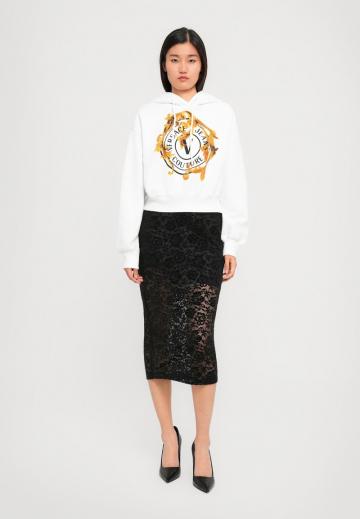 Пуловер с капюшоном